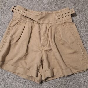 Banana Republic Women's Cargo Shorts in Tan